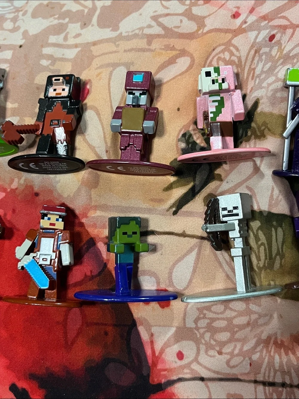 Minecraft-Inspired Kids Mini Figures Set - Assorted Colors